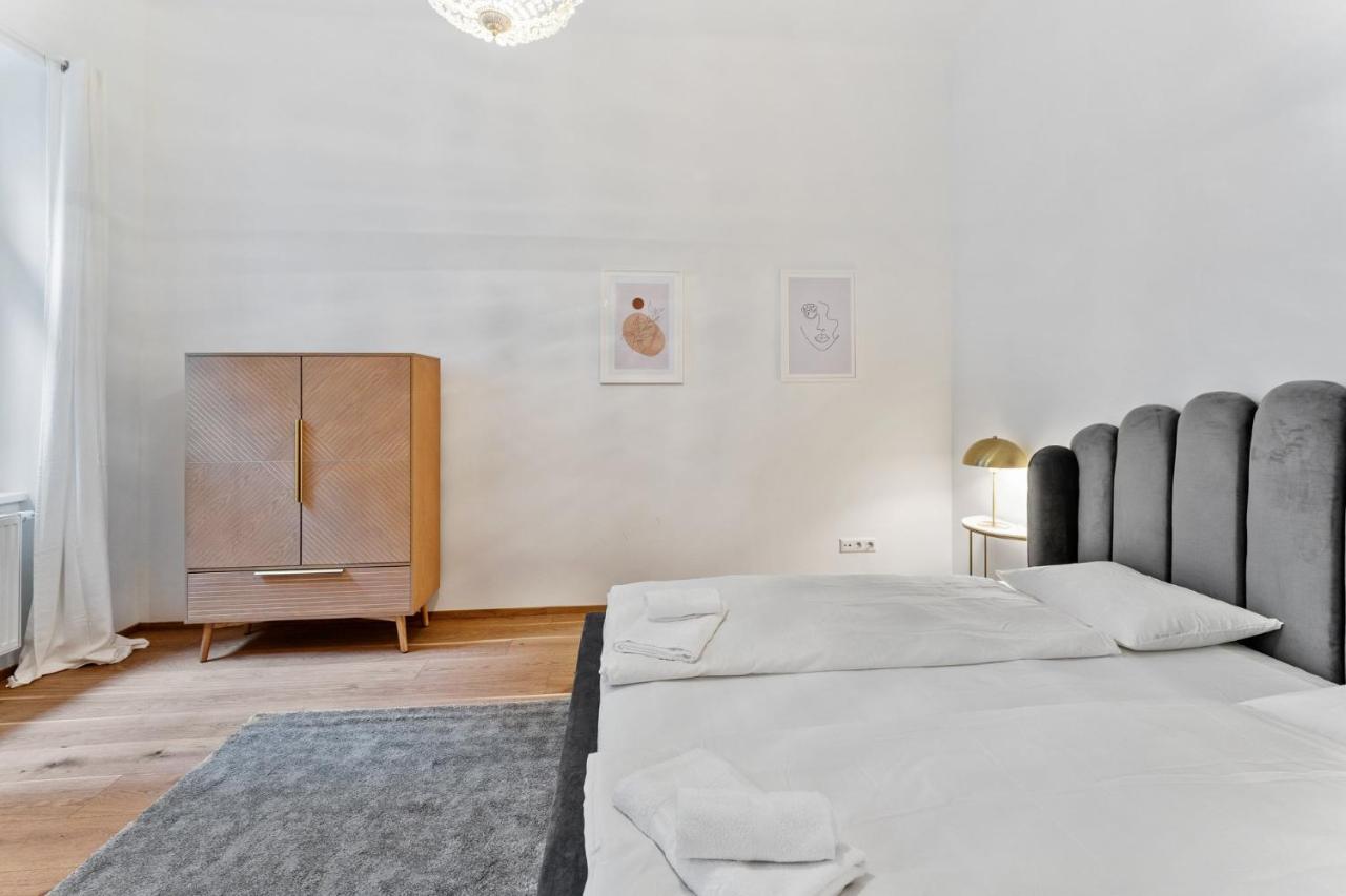 Center Wien Designer Central Modern Apartment מראה חיצוני תמונה