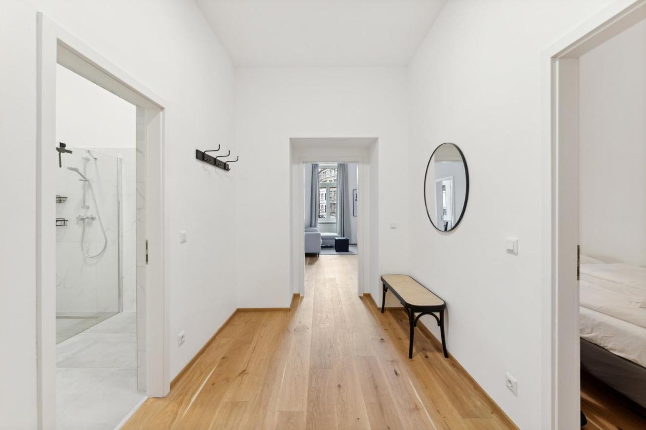 Center Wien Designer Central Modern Apartment מראה חיצוני תמונה